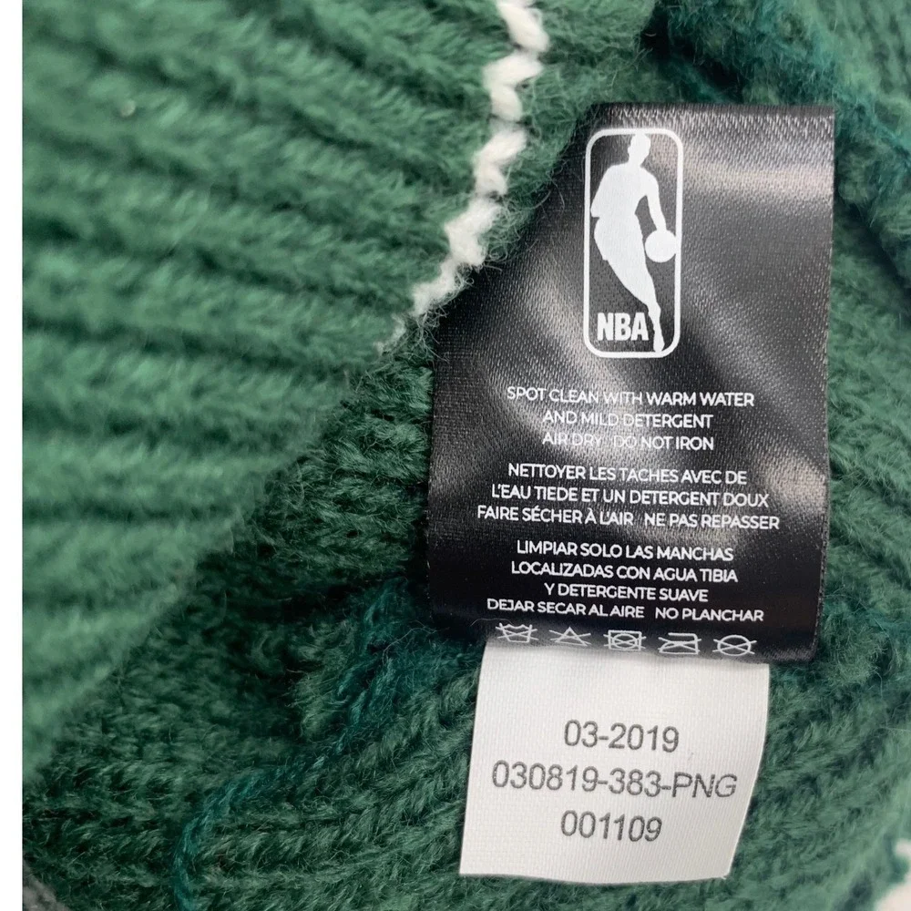 '47 Brand Milwaukee Bucks Beanie Womens One Size Green Knit Pom Pom NBA Hat
